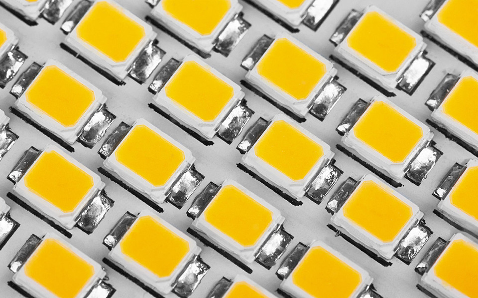 How long is the luminous life of the SMD surface mount module light source